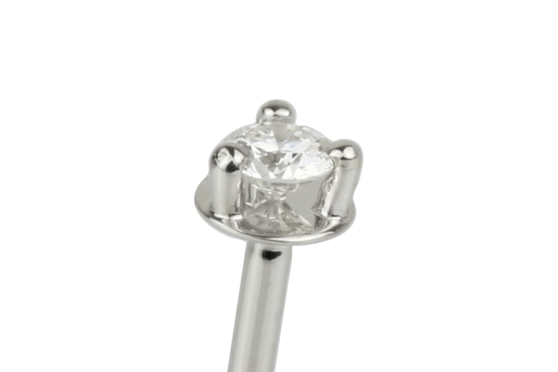 ダイヤモンドピアス